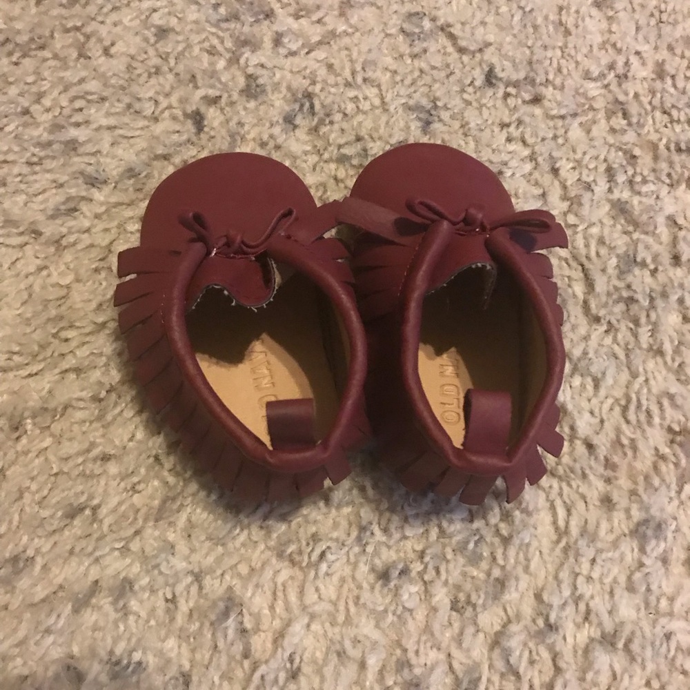 Baby girl shoes - Picture 3 of 4